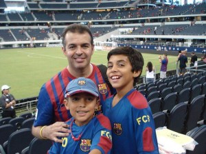 Cowboys (AT&T) Stadium
https://en.wikipedia.org/wiki/AT%26T_Stadium