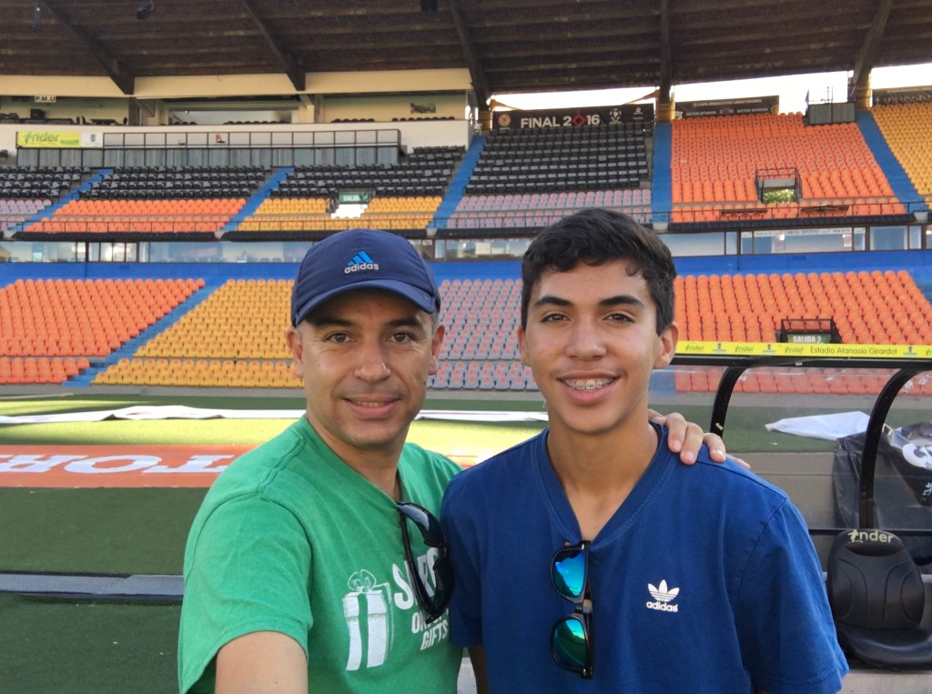 Atanasio Girardot
https://en.wikipedia.org/wiki/Atanasio_Girardot